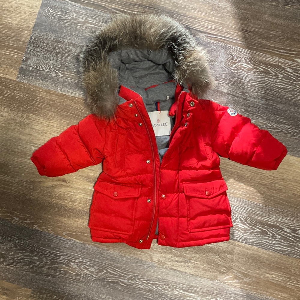 Moncler Down Jacket with Fox Fur Hood size 9/12 Mesi (months)